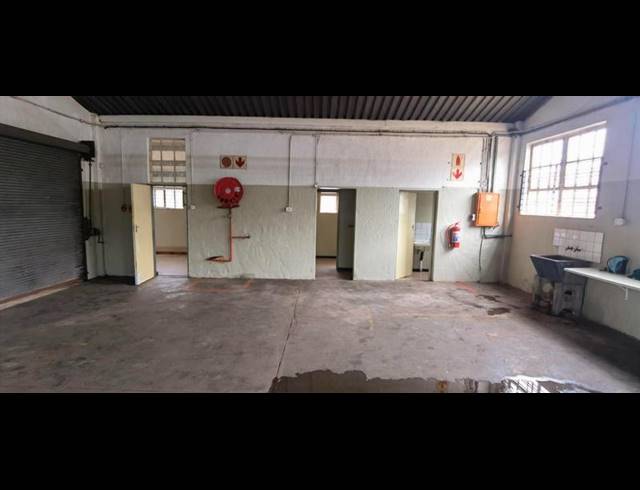 INDUSTRIAL PROPERTY TO RENT IN KOEDOESPOORT INDUSTRIAL
